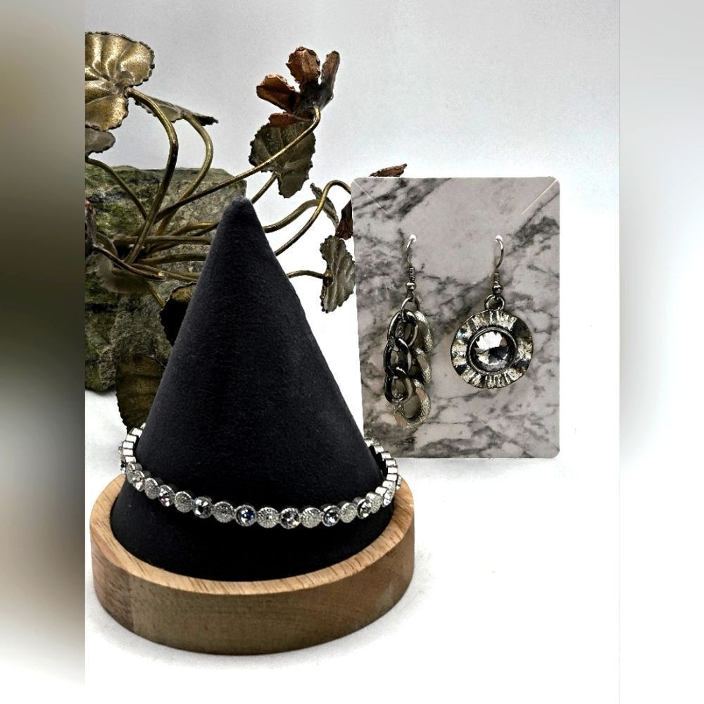 "5/$25" Mismatched Dangle Earrings And Bangle Bracelet Set Silvertone